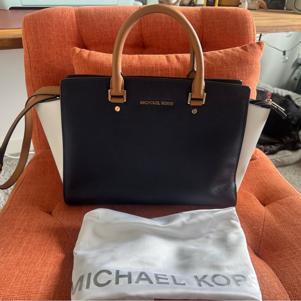 Michael Kors Selma Medium Saffiano Leather Satchel - Navy/White/Acorn Colorblock